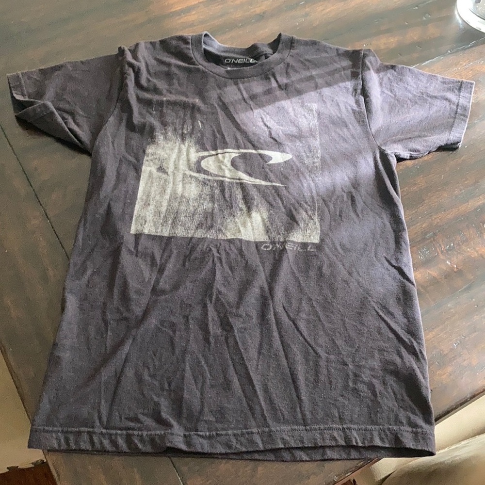 Black O’Neill shirt
